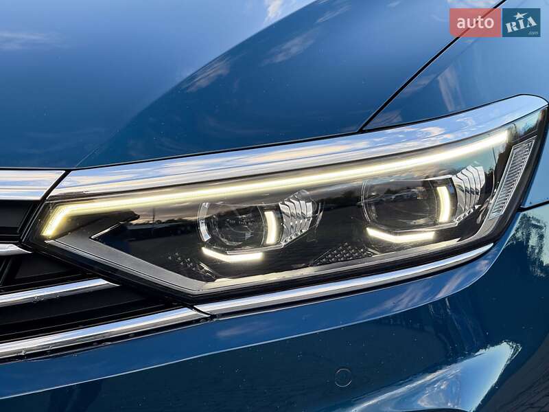 Универсал Volkswagen Passat Alltrack 2020 в Луцке
