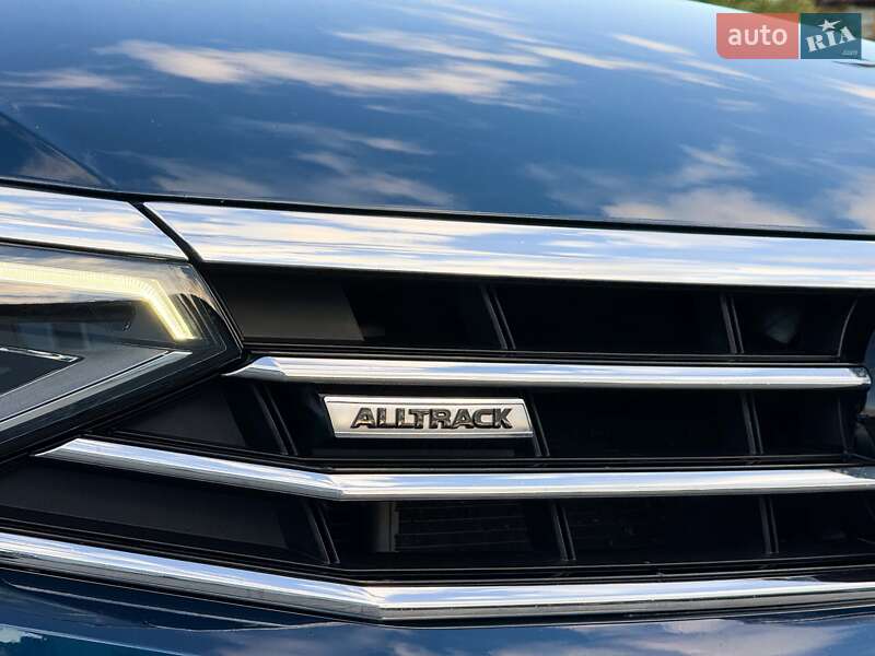 Универсал Volkswagen Passat Alltrack 2020 в Луцке