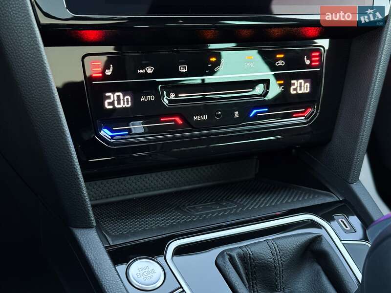 Универсал Volkswagen Passat Alltrack 2020 в Луцке