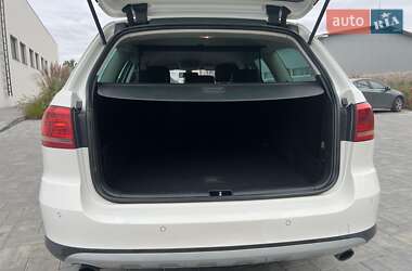 Универсал Volkswagen Passat Alltrack 2014 в 