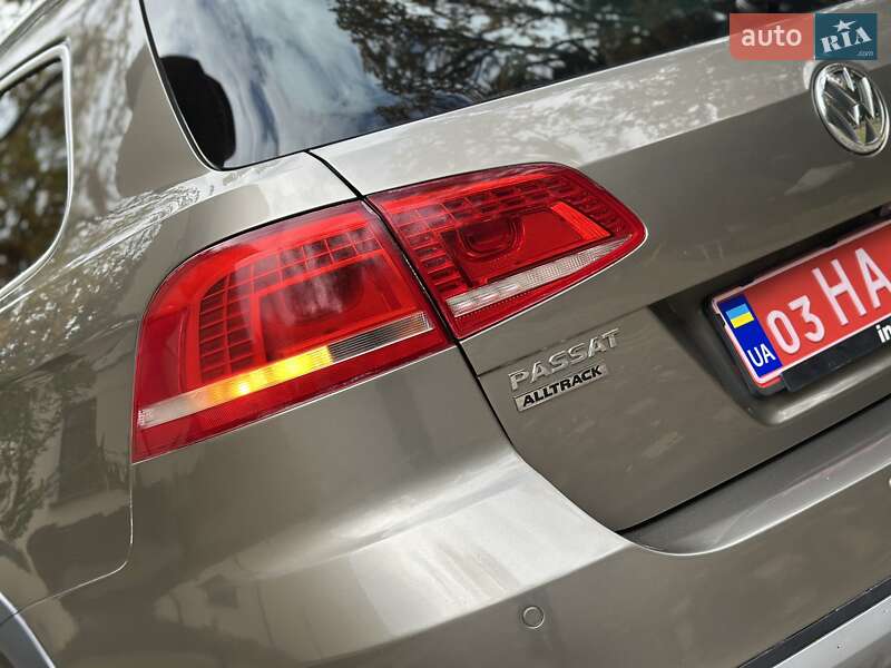 Универсал Volkswagen Passat Alltrack 2014 в Дрогобыче