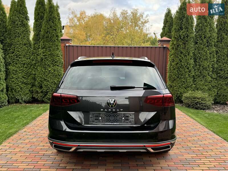 Универсал Volkswagen Passat Alltrack 2023 в Киеве фото 10 Универсал Volkswagen Passat Alltrack 2023 в Киеве