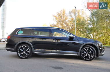 Универсал Volkswagen Passat Alltrack 2022 в 