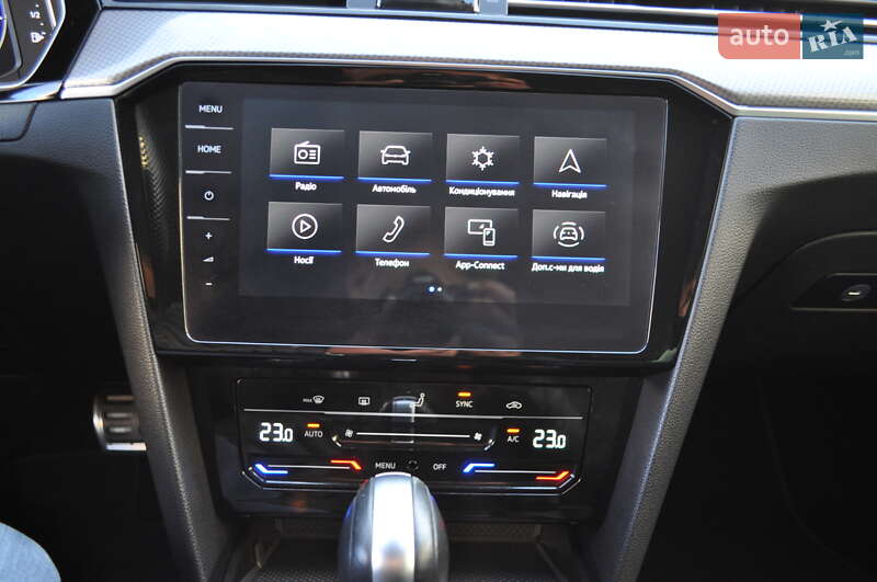 Универсал Volkswagen Passat Alltrack 2022 в Киеве