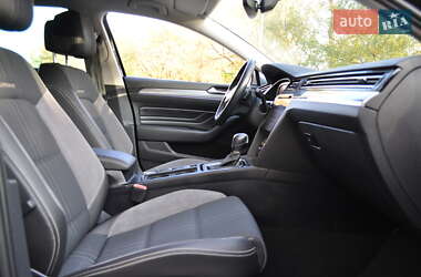Универсал Volkswagen Passat Alltrack 2022 в 