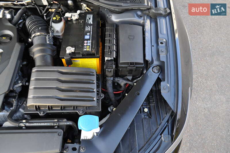 Универсал Volkswagen Passat Alltrack 2022 в Киеве