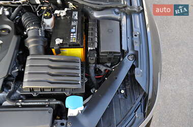 Универсал Volkswagen Passat Alltrack 2022 в 