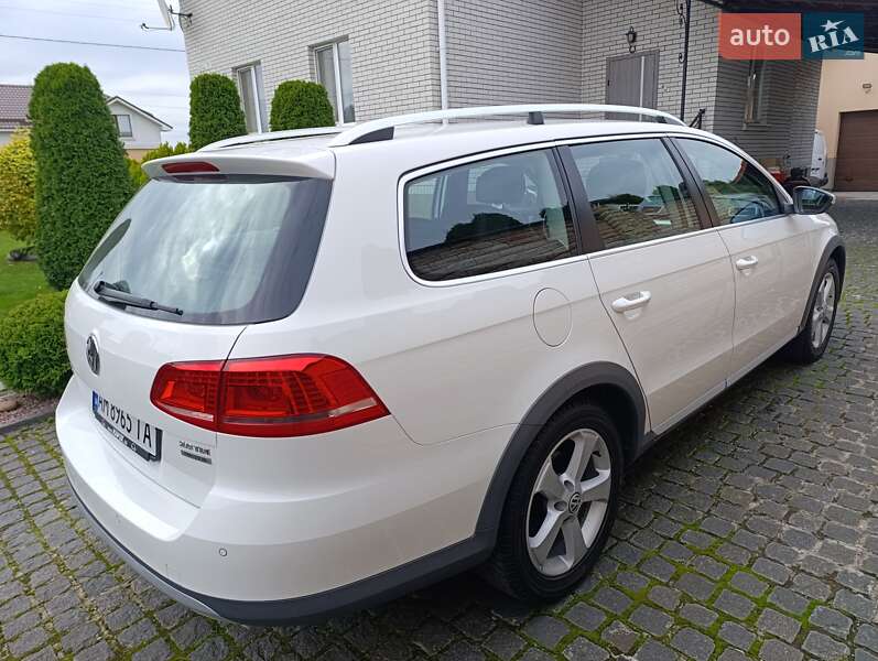 Універсал Volkswagen Passat Alltrack 2014 в Житомирі