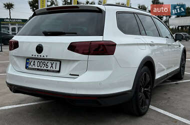 Универсал Volkswagen Passat Alltrack 2021 в 