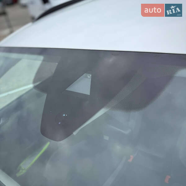 Универсал Volkswagen Passat Alltrack 2021 в Киеве фото 17 Универсал Volkswagen Passat Alltrack 2021 в Киеве