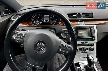 Универсал Volkswagen Passat Alltrack 2012 в 