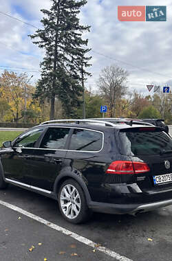 Универсал Volkswagen Passat Alltrack 2012 в 