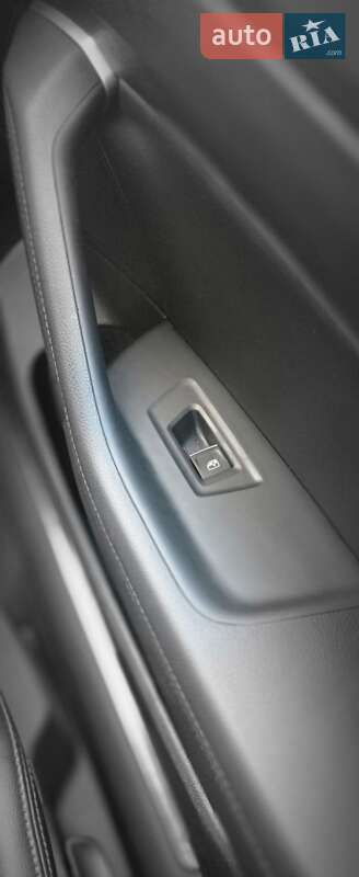 Универсал Volkswagen Passat Alltrack 2017 в Львове фото 31 Универсал Volkswagen Passat Alltrack 2017 в Львове