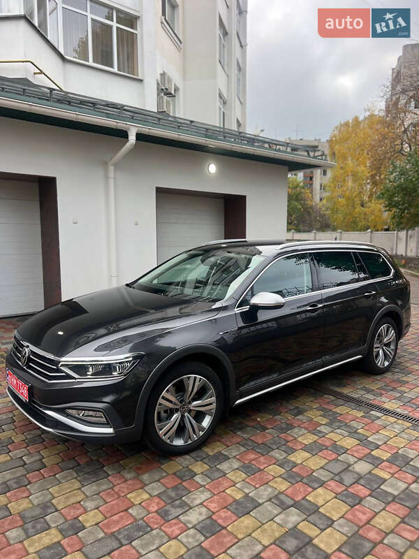 Універсал Volkswagen Passat Alltrack 2022 в Черкасах
