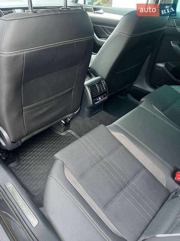 Універсал Volkswagen Passat Alltrack 2022 в Черкасах