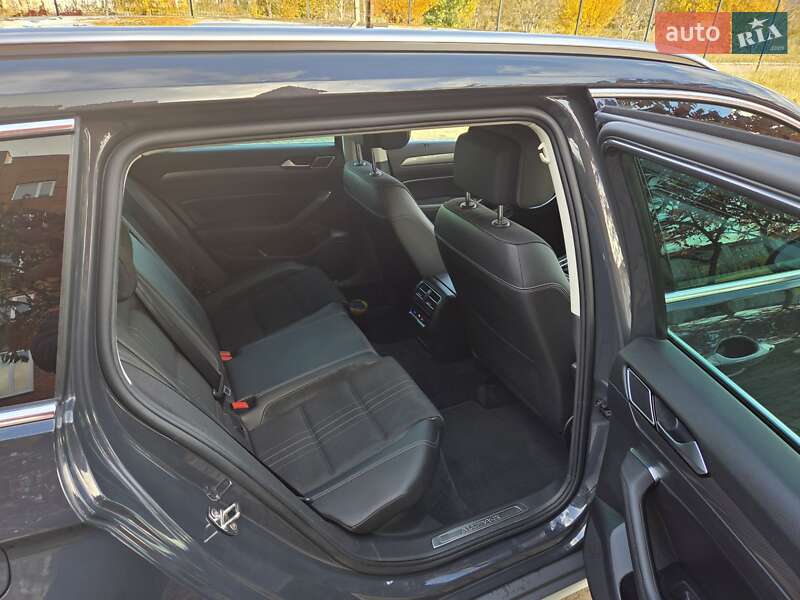 Універсал Volkswagen Passat Alltrack 2018 в Нововолинську