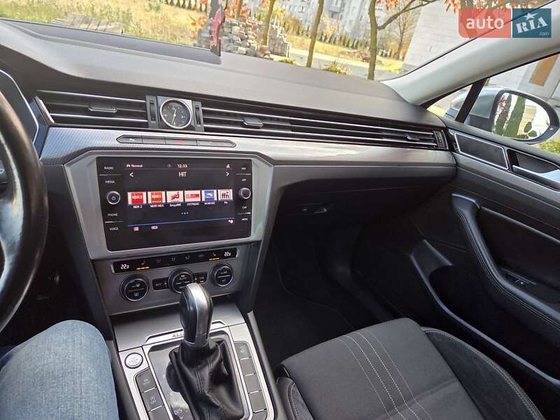 Універсал Volkswagen Passat Alltrack 2018 в Нововолинську