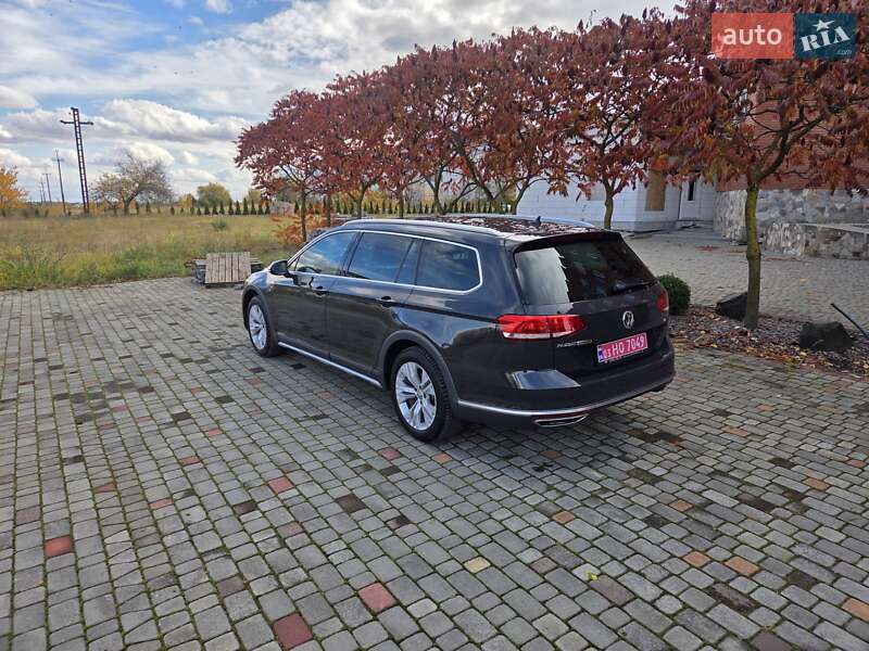 Універсал Volkswagen Passat Alltrack 2018 в Нововолинську