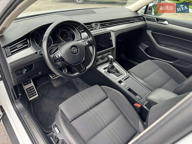 Універсал Volkswagen Passat Alltrack 2018 в Дубні