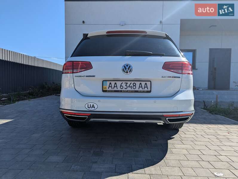 Универсал Volkswagen Passat Alltrack 2017 в Киеве фото 5 Универсал Volkswagen Passat Alltrack 2017 в Киеве