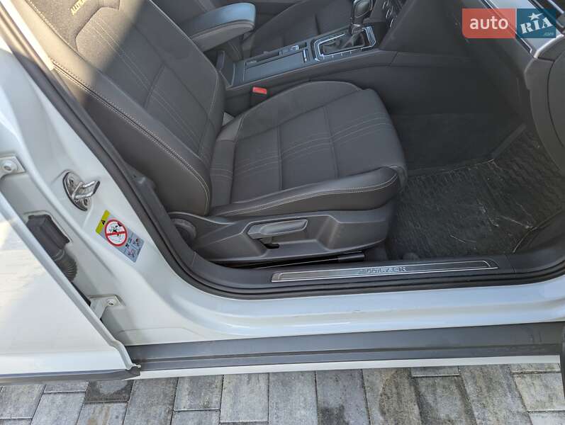 Универсал Volkswagen Passat Alltrack 2017 в Киеве фото 25 Универсал Volkswagen Passat Alltrack 2017 в Киеве