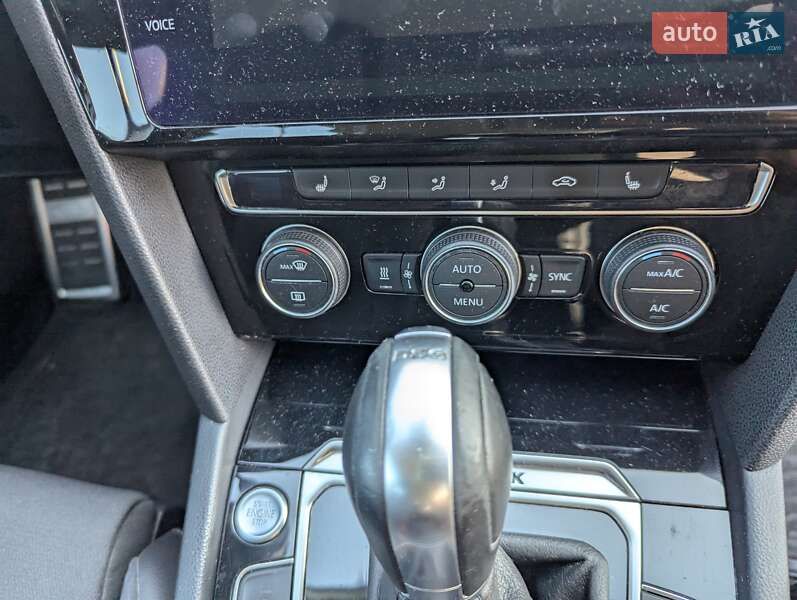 Универсал Volkswagen Passat Alltrack 2017 в Киеве фото 26 Универсал Volkswagen Passat Alltrack 2017 в Киеве