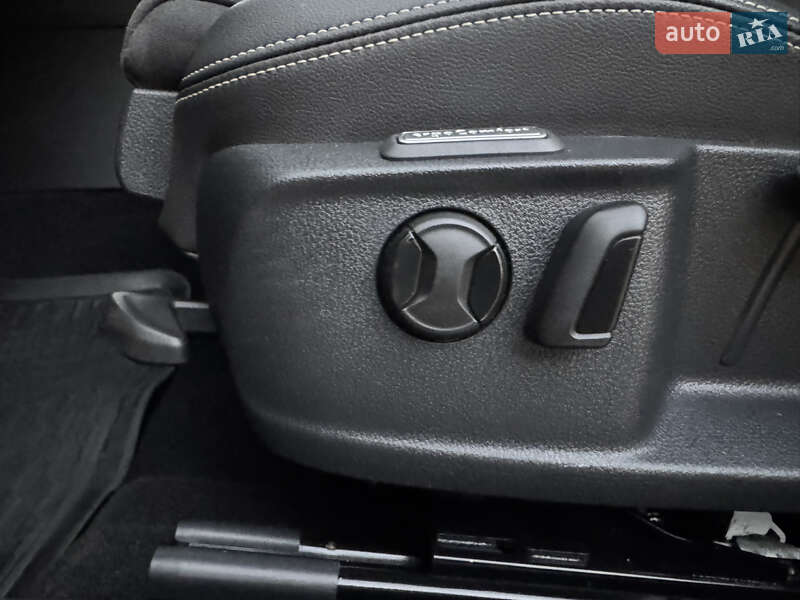 Універсал Volkswagen Passat Alltrack 2019 в Рівному