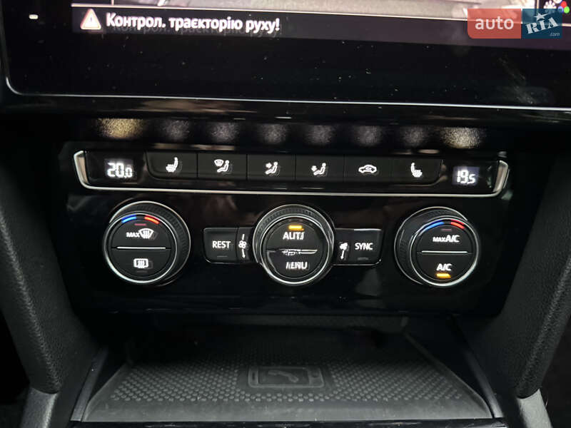 Універсал Volkswagen Passat Alltrack 2019 в Рівному