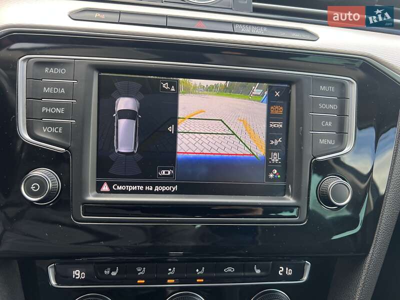 Универсал Volkswagen Passat Alltrack 2017 в Дубно