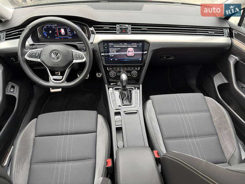 Универсал Volkswagen Passat Alltrack 2020 в Луцке фото 24 Универсал Volkswagen Passat Alltrack 2020 в Луцке