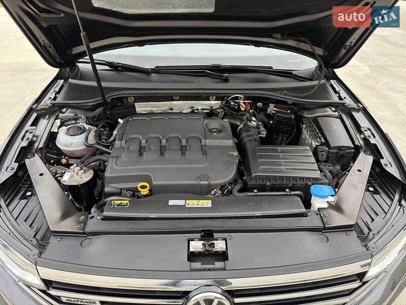 Универсал Volkswagen Passat Alltrack 2020 в Луцке фото 64 Универсал Volkswagen Passat Alltrack 2020 в Луцке