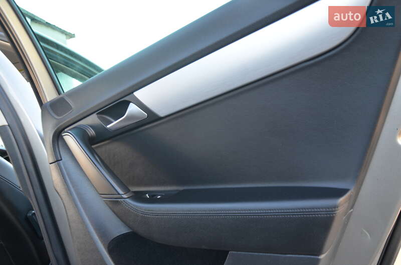 Универсал Volkswagen Passat Alltrack 2014 в Дрогобыче