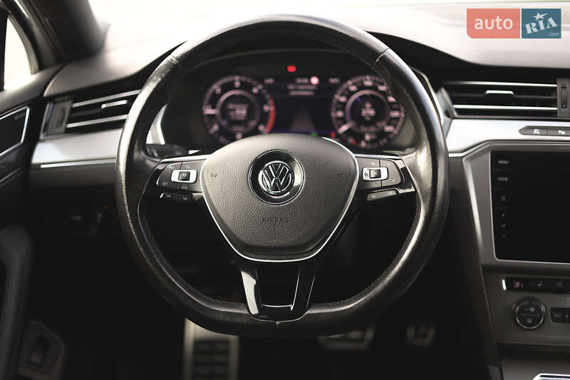 Универсал Volkswagen Passat Alltrack 2017 в Львове