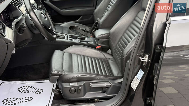 Універсал Volkswagen Passat Alltrack 2017 в Львові