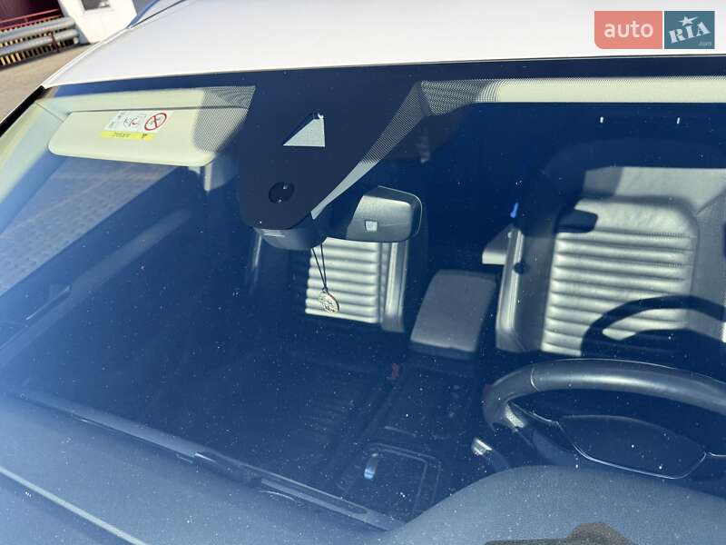 Універсал Volkswagen Passat Alltrack 2018 в Львові фото 15 Універсал Volkswagen Passat Alltrack 2018 в Львові