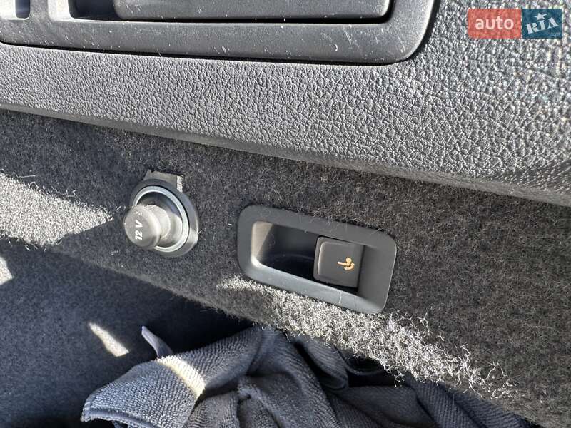 Універсал Volkswagen Passat Alltrack 2018 в Львові фото 51 Універсал Volkswagen Passat Alltrack 2018 в Львові