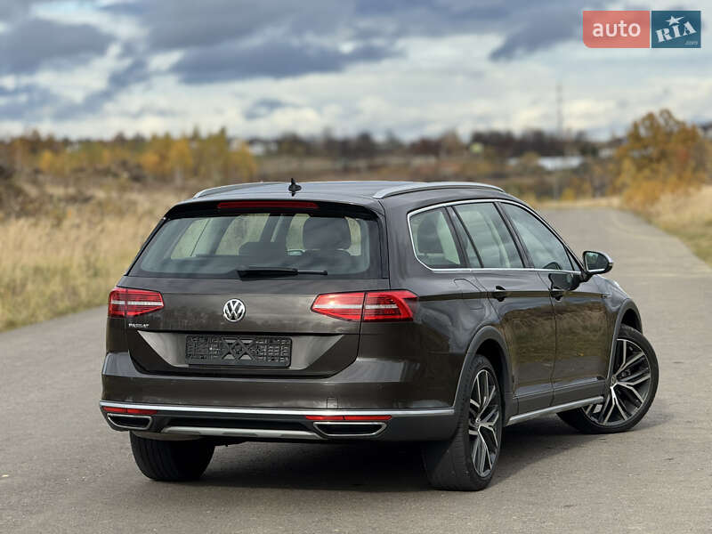 Универсал Volkswagen Passat Alltrack 2018 в Львове