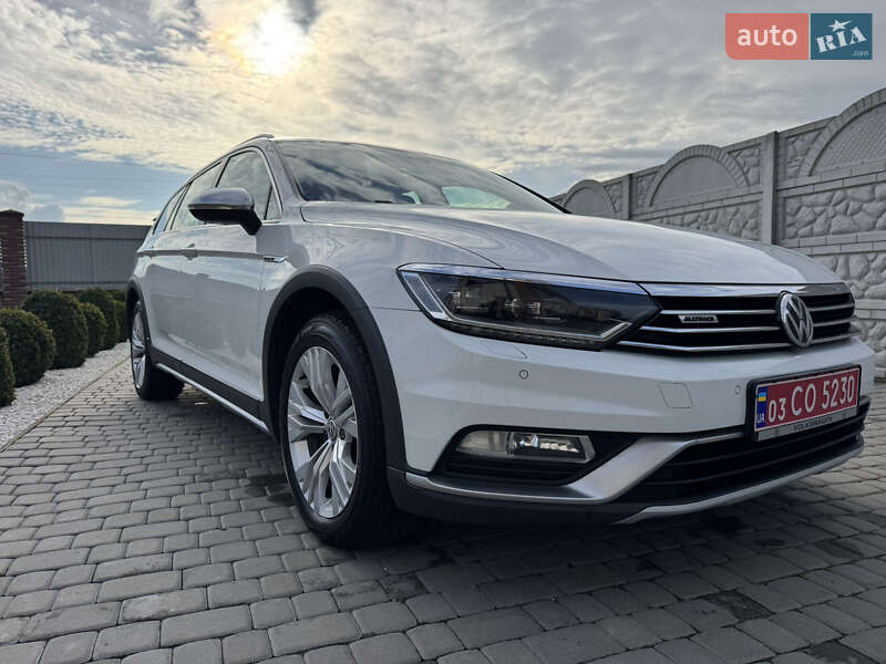 Универсал Volkswagen Passat Alltrack 2018 в Дубно