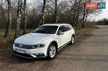 Універсал Volkswagen Passat Alltrack 2018 в Краснограді
