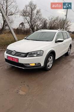 Универсал Volkswagen Passat Alltrack 2014 в Радивилове