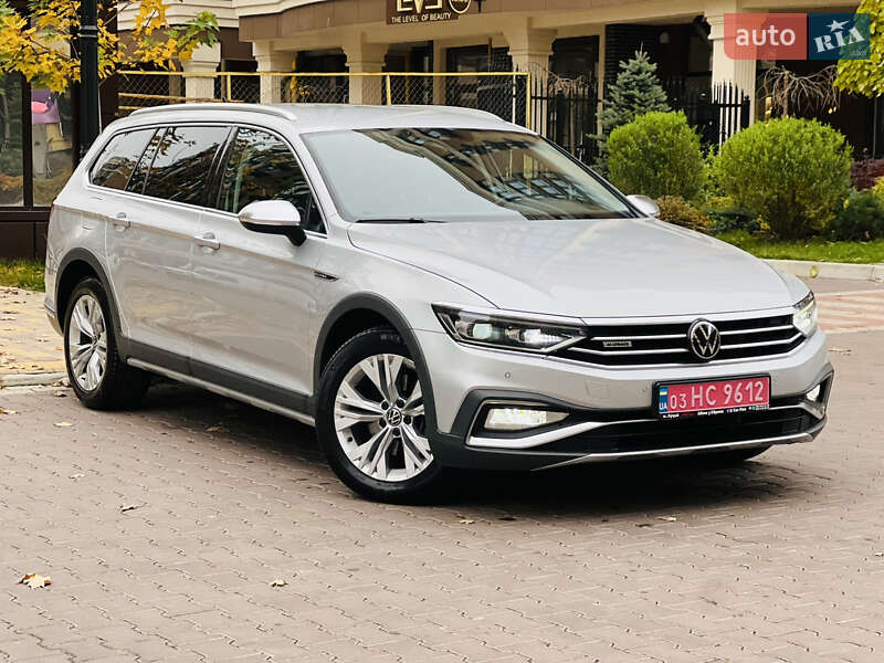 Универсал Volkswagen Passat Alltrack 2020 в Киеве фото 6 Универсал Volkswagen Passat Alltrack 2020 в Киеве