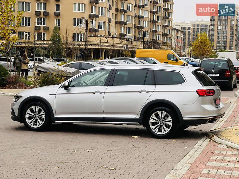Универсал Volkswagen Passat Alltrack 2020 в Киеве фото 21 Универсал Volkswagen Passat Alltrack 2020 в Киеве
