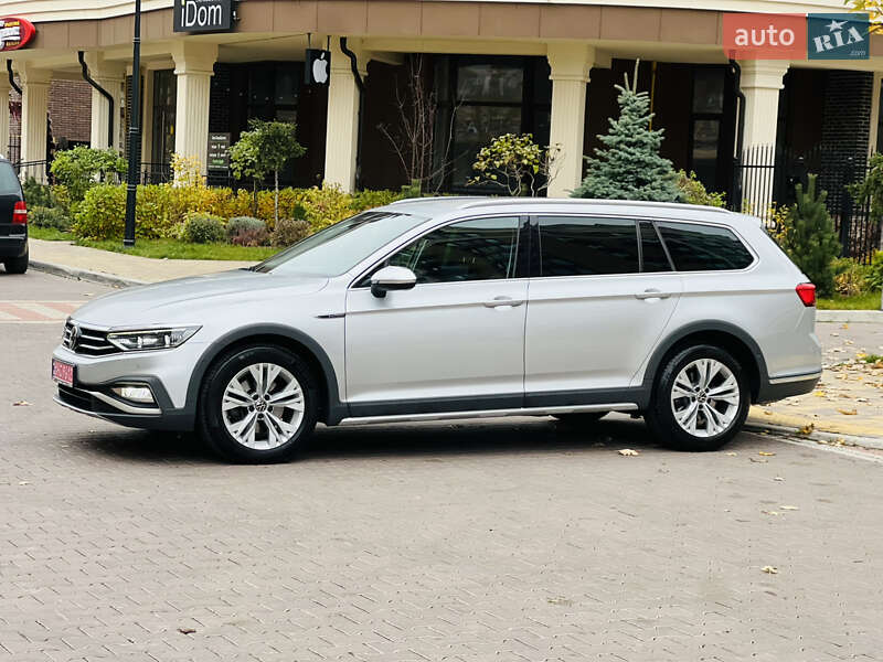 Универсал Volkswagen Passat Alltrack 2020 в Киеве фото 23 Универсал Volkswagen Passat Alltrack 2020 в Киеве
