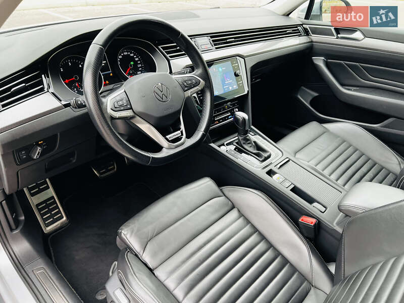 Универсал Volkswagen Passat Alltrack 2020 в Киеве фото 33 Универсал Volkswagen Passat Alltrack 2020 в Киеве