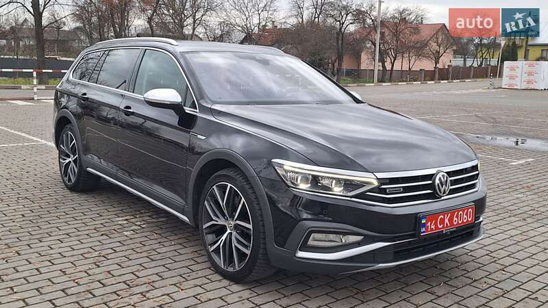Универсал Volkswagen Passat Alltrack 2020 в Коломые