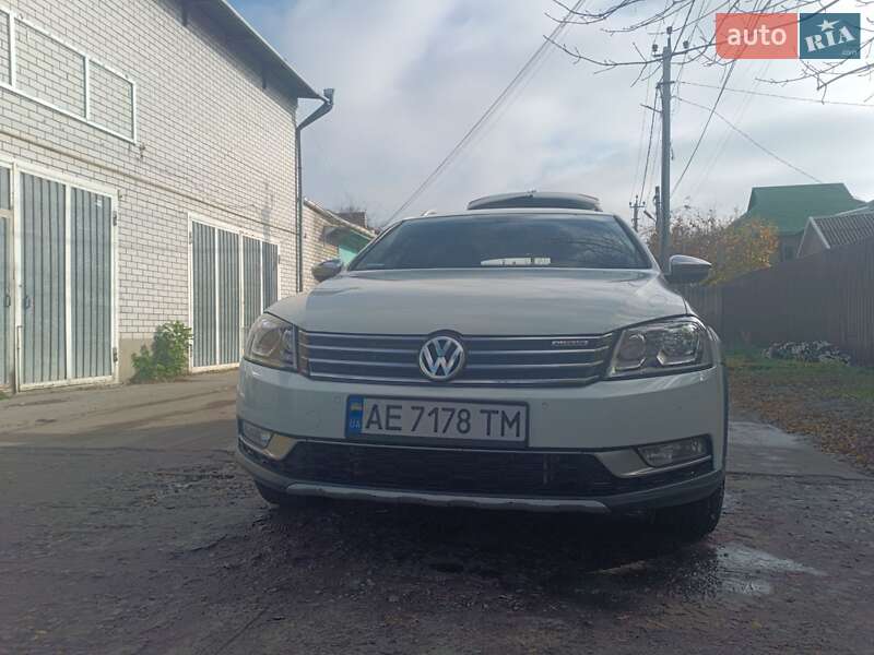 Volkswagen Passat Alltrack 2012 Volkswagen Passat Alltrack 2012