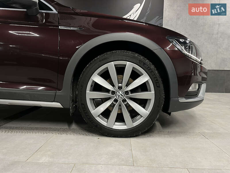 Универсал Volkswagen Passat Alltrack 2018 в Харькове фото 5 Универсал Volkswagen Passat Alltrack 2018 в Харькове