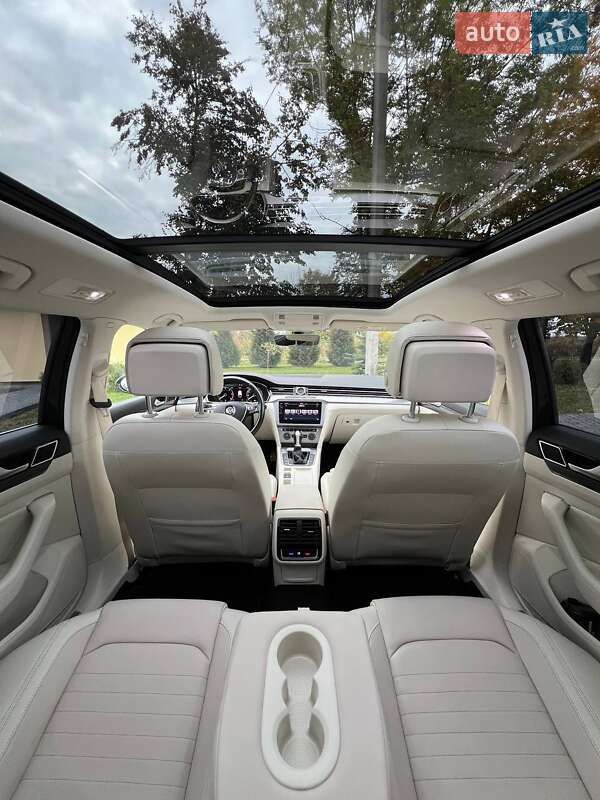 Универсал Volkswagen Passat Alltrack 2019 в Коломые фото 37 Универсал Volkswagen Passat Alltrack 2019 в Коломые