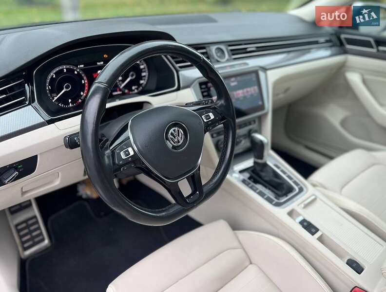 Универсал Volkswagen Passat Alltrack 2019 в Коломые фото 48 Универсал Volkswagen Passat Alltrack 2019 в Коломые