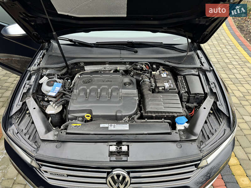 Універсал Volkswagen Passat Alltrack 2019 в Чернівцях